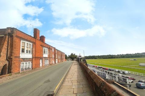1 bedroom apartment for sale, Grey Friars, Cheshire CH1