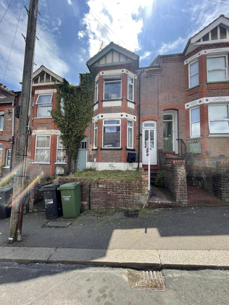 4 Bedroom House For Sale