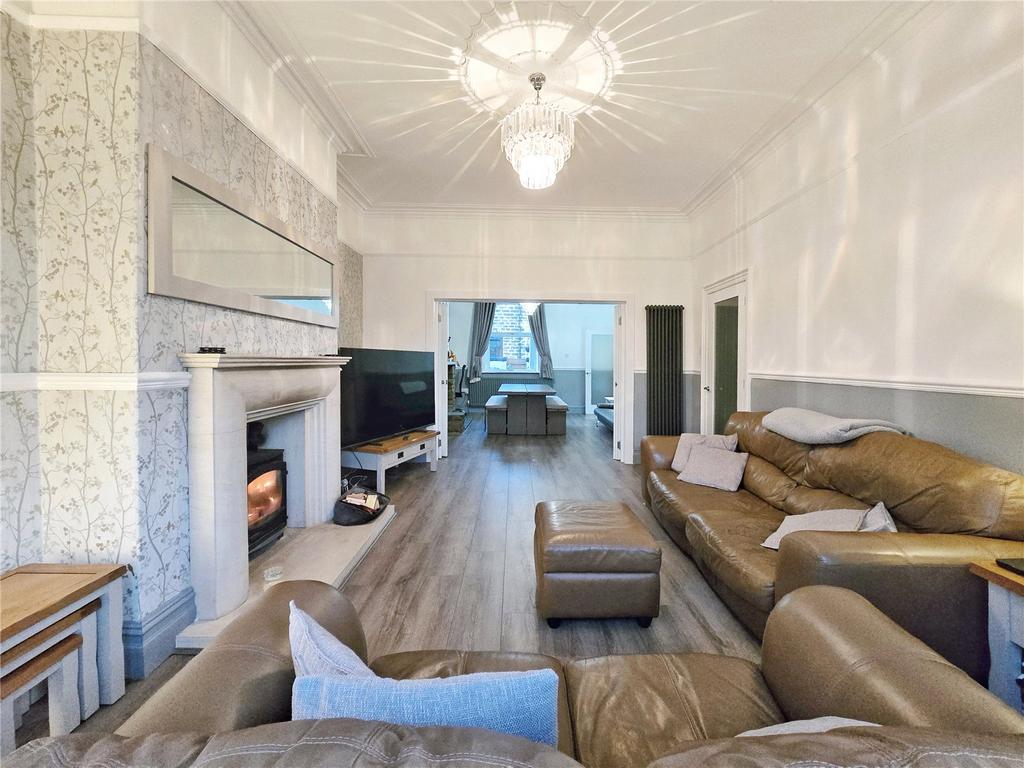Lounge - Dining Room