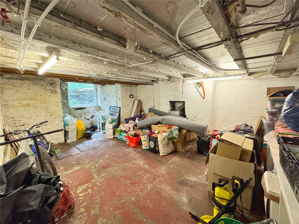 Spacious Cellar