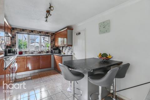 4 bedroom detached house for sale, Smalley Drive, Oakwood
