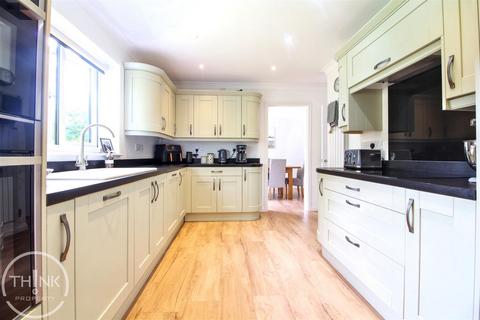 10 Coopers Close, Taverham, Norwich, NR8 6QZ