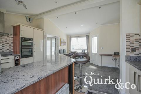2 bedroom park home for sale, Kings Park, Canvey Island, SS8