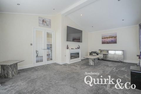 2 bedroom park home for sale, Kings Park, Canvey Island, SS8