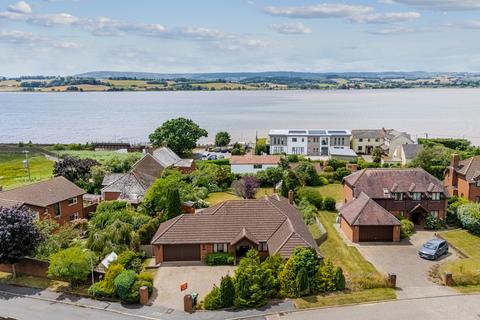 4 bedroom detached bungalow for sale, Nurseries Close, Exton