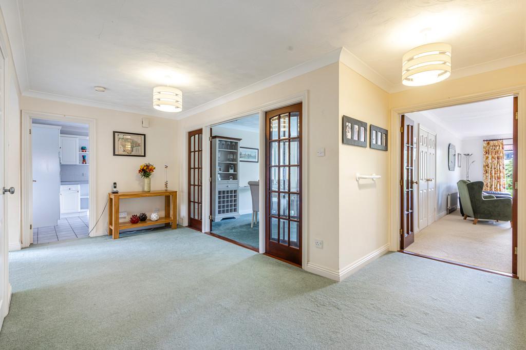 A36 - 4 Nurseries Close, Exton - 250626