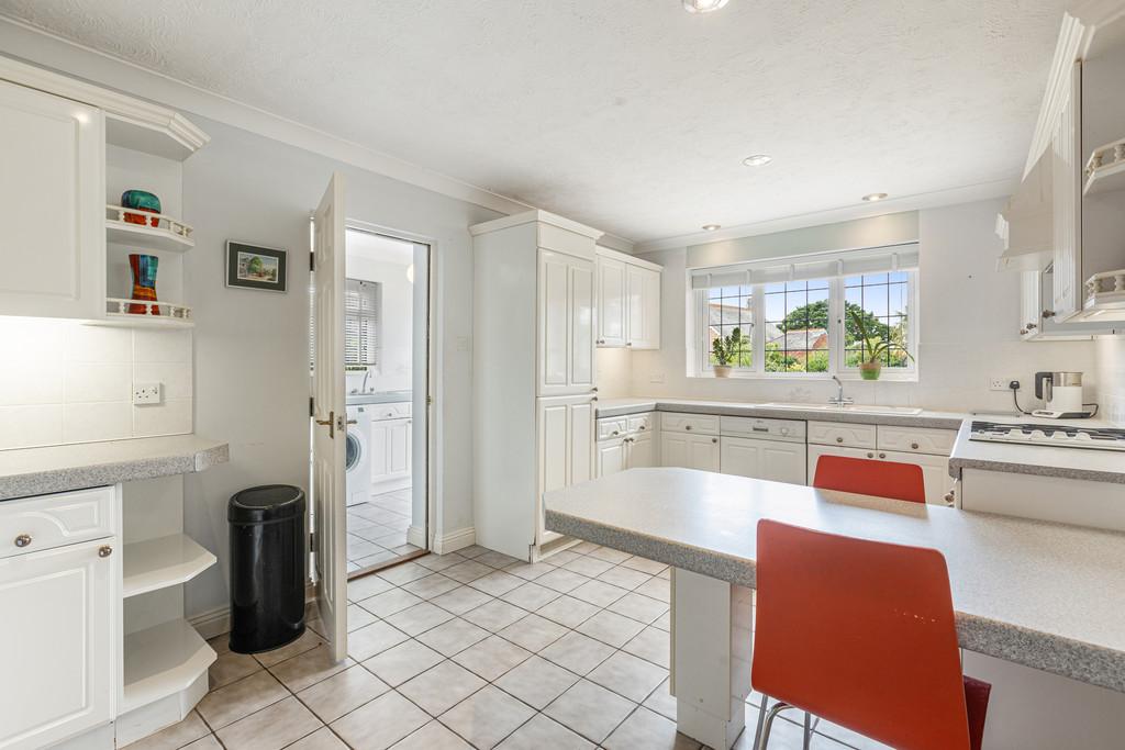 A17 - 4 Nurseries Close, Exton - 250626