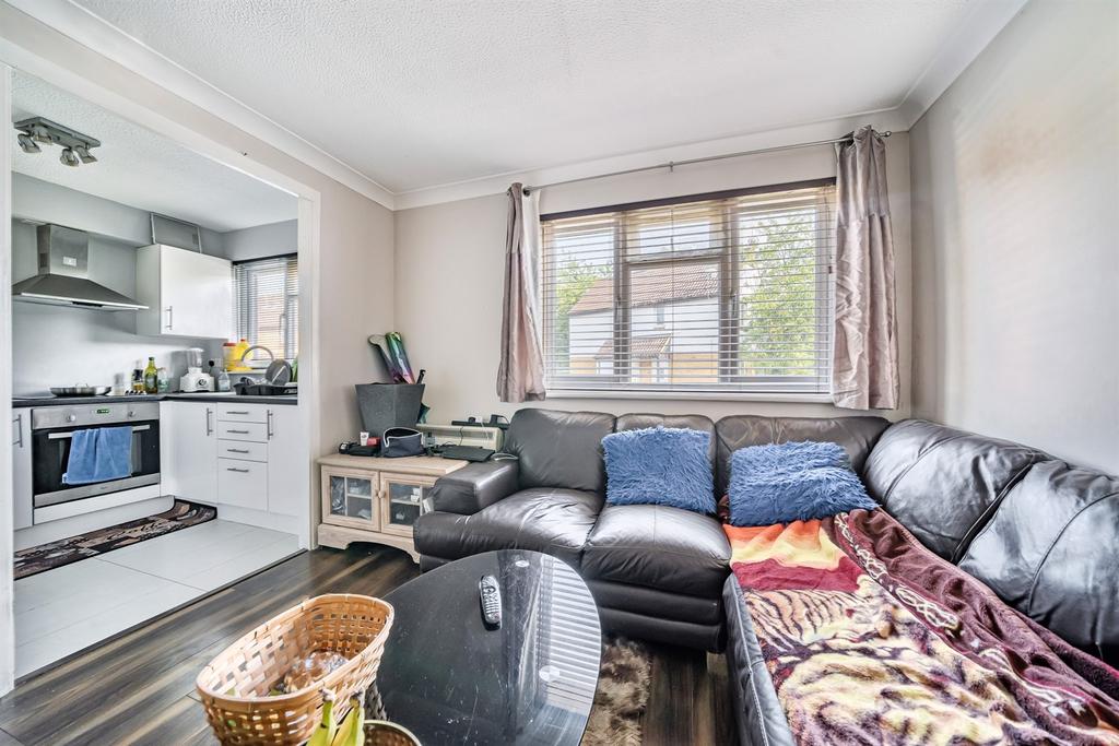 Apartment in London - View 5