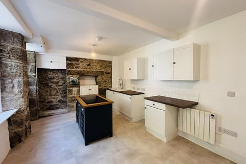 3 bedroom end of terrace house to rent, Raginnis Hill, Mousehole