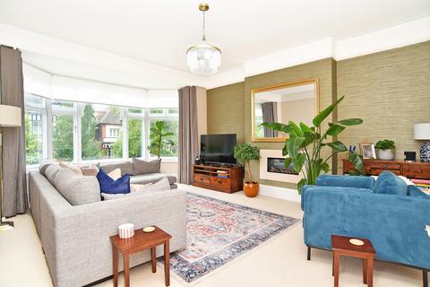 2 bedroom apartment for sale, Leeds Road, Harrogate