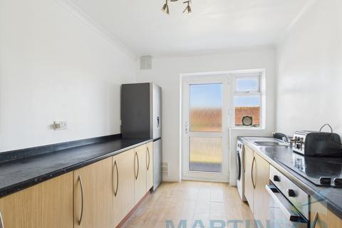 3 bedroom ground floor flat for sale, Fernhurst Crescent , Brighton