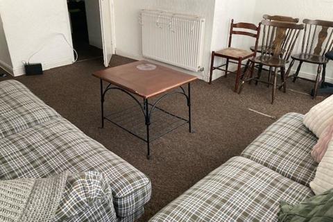 5 bedroom apartment to rent, Crwys Road, Cardiff