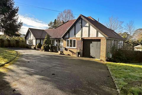 4 bedroom detached house for sale, Fielden Lane, Crowborough