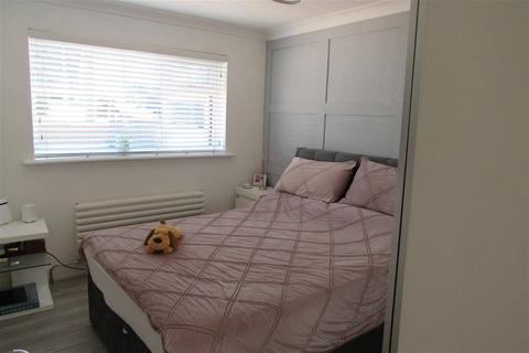 3 bedroom detached bungalow for sale, West Cliff Gardens, Herne Bay