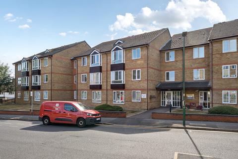 1 bedroom flat for sale, Thicket Road, Sutton