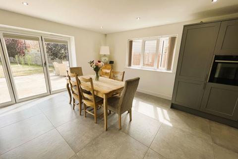 143 Barton Road, Wisbech, PE13 4TF