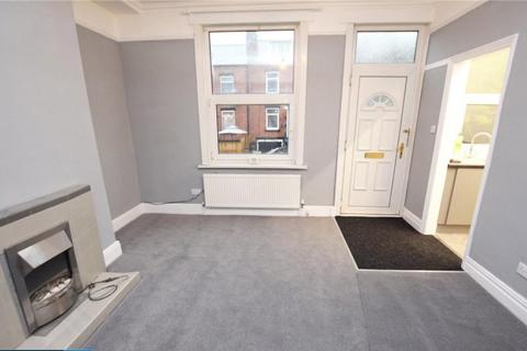 2 bedroom terraced house to rent, Leeds LS11