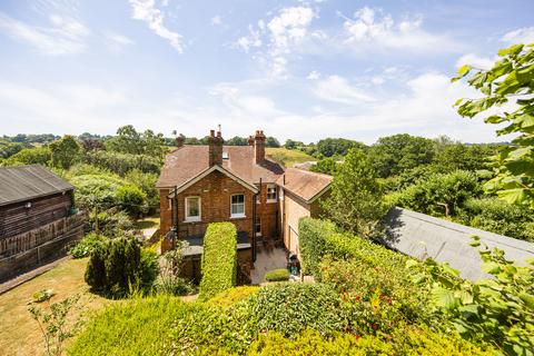 2 bedroom terraced house for sale, Watergate Cottages, Wadhurst