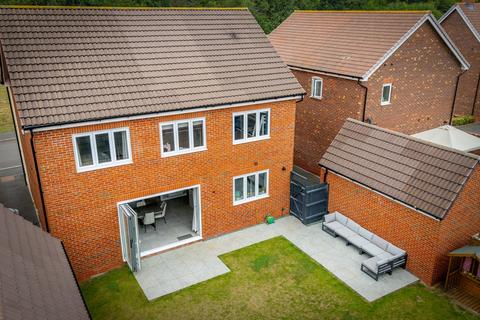undefined, Watts Drive, Shifnal