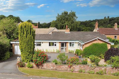 3 bedroom detached bungalow for sale, Irish Hill, Louth LN11 9YL