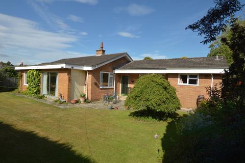3 bedroom detached bungalow for sale, Irish Hill, Louth LN11 9YL