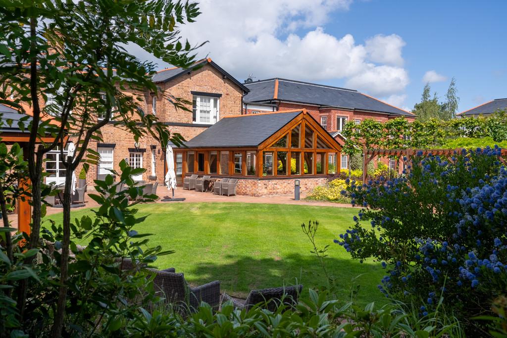Apartment 22, Boughton Hall, Filkins Lane, Chester