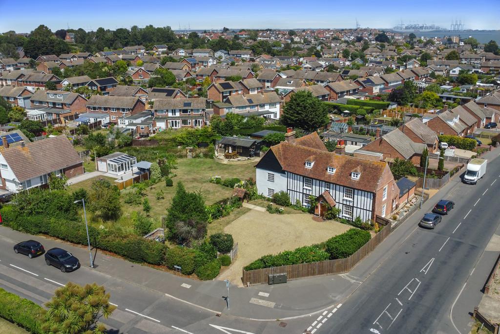 PT-FC(COL)-Dovercourt Hall-2