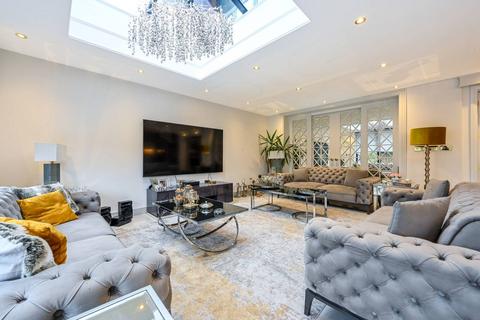 91 Robin Hood Lane, London, SW15 3QR