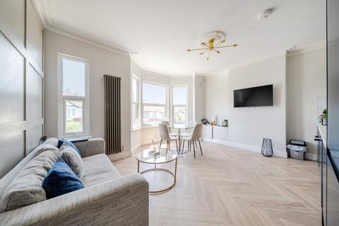 Flat B, 7 Farren Road, London, SE23 2DZ