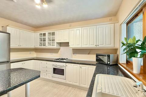 3 bedroom flat for sale, 69d Macewan Drive, Inverness, IV2 3LJ