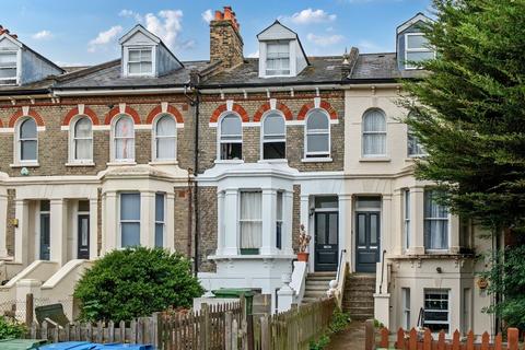undefined, Linden Grove, London, SE15