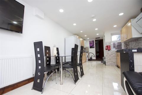 6 bedroom house to rent, Tiverton Road, Birmingham B29