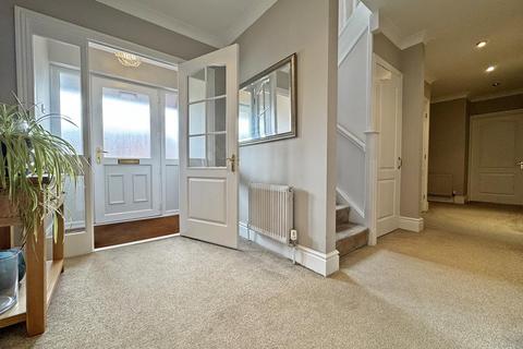 6 bedroom detached house for sale, 13, The Willows, Ballasalla, Isle of Man