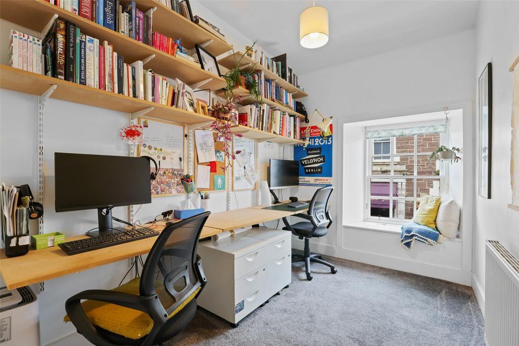 Bedroom 4/Study