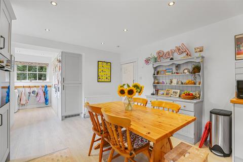 7 Willoughby Street, Muthill, Crieff, PH5 2AB
