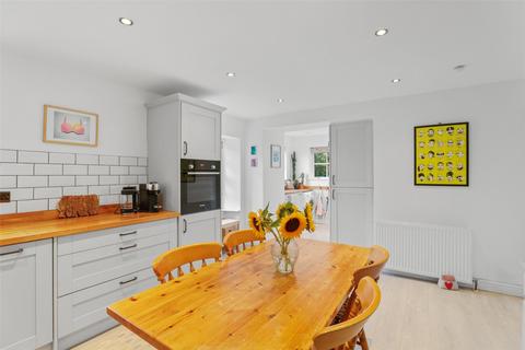 7 Willoughby Street, Muthill, Crieff, PH5 2AB