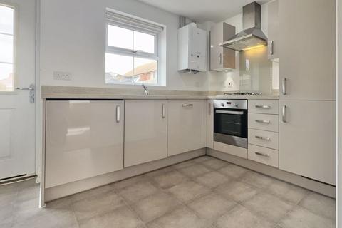 1 bedroom semi-detached house for sale, Queens Row, Grove