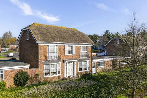 4 bedroom detached house for sale, Hythe