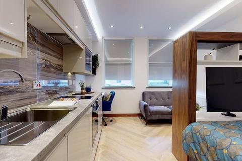 undefined, Apt 31,  Live Oasis Piccadilly, Live Oasis Piccadilly M1