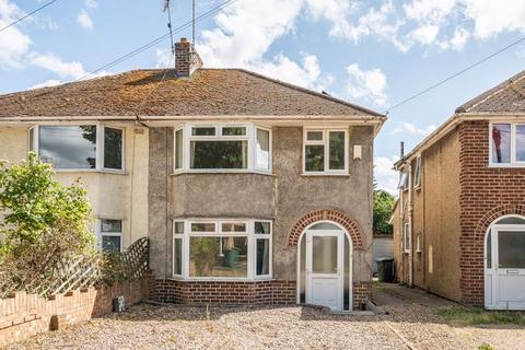 Sinclair Avenue, Banbury - NO ONWARD CHAIN