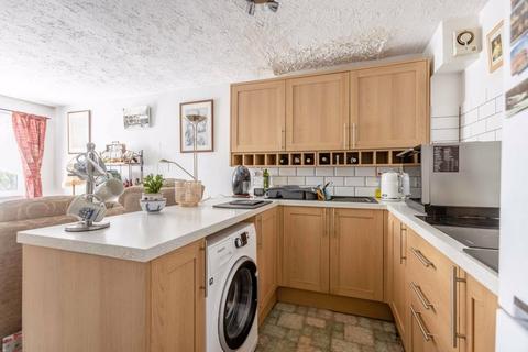 29 Ingleside, Colnbrook, Slough, SL3 0PD