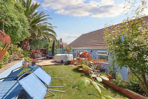 2 bedroom detached bungalow for sale, Lichfield Drive, Brixham