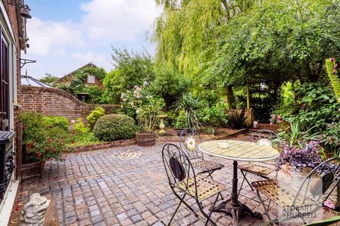 4 bedroom detached house for sale, The Street, North Walsham NR28