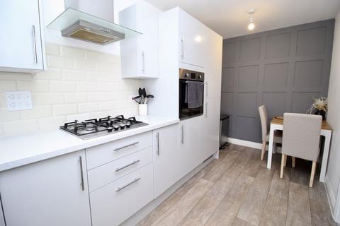 2 bedroom semi-detached house for sale, Mead Lane, Eastleigh SO50