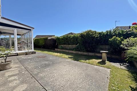 4 bedroom detached bungalow for sale, 46 Ballacriy Park, Colby