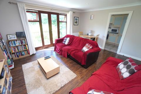 2 bedroom flat for sale, London Road, High Wycombe HP11