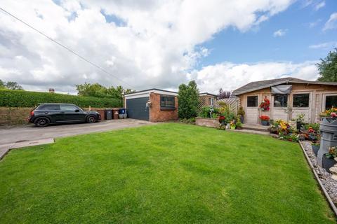 4 bedroom detached house for sale, Leyland Lane, Leyland PR25