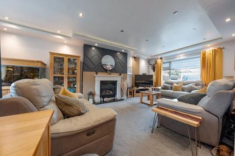 4 bedroom detached house for sale, Leyland Lane, Leyland PR25