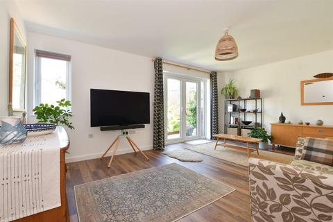3 bedroom chalet for sale, Willow Drive, Newport, Isle of Wight
