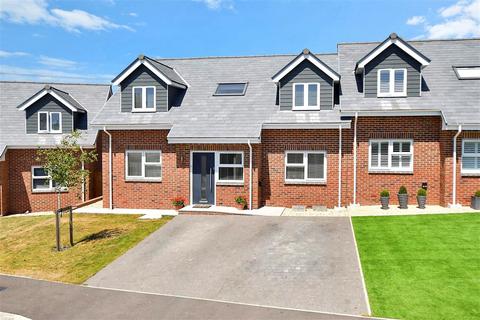 3 bedroom chalet for sale, Willow Drive, Newport, Isle of Wight